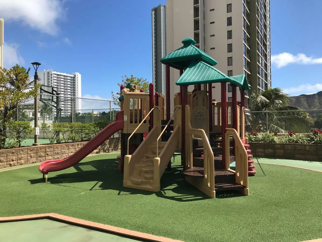 Appartamento Renovated Ocean View Suite, Near Beach, Free Parking Honolulu Stati Uniti